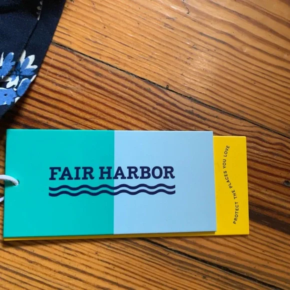 NWT! Fair Harbor Blue Floral 👕 Shirt The Casablanca Camp Shirt Size 2X - Picture 2 of 9